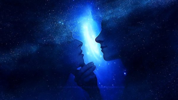 Мужчина и женщина космос