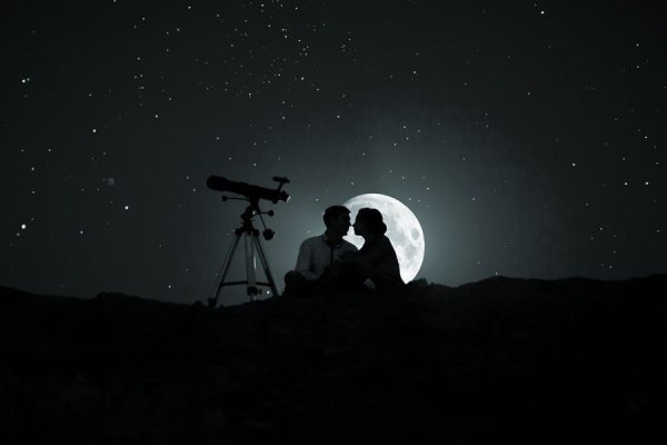 Телескоп и звездное небо