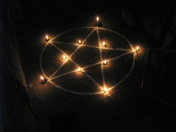 Пентаграмма дьявола Эстетика