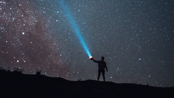 Конкурс рисунков космос