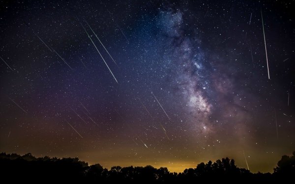 Звездное небо звездопад