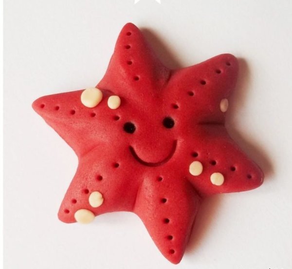 Луна из пластилина