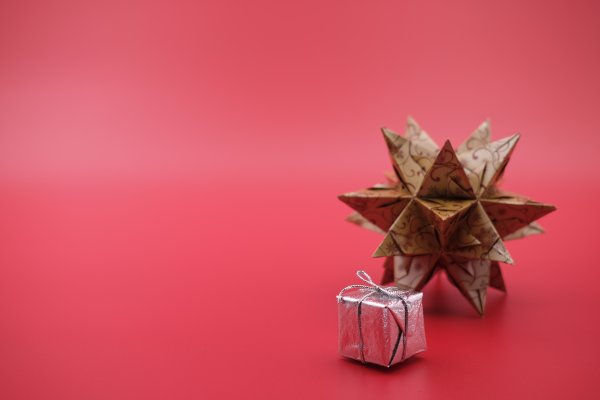 Красная звезда для вырезания