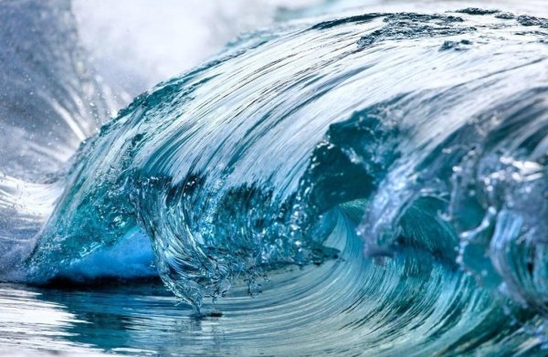 Сине зеленое море