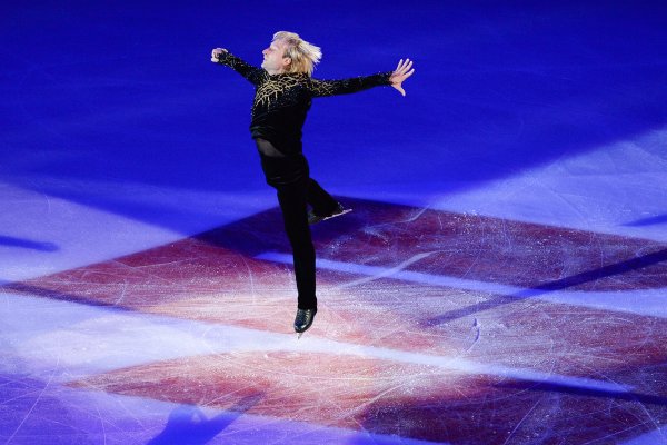 Евгения Медведева на льду