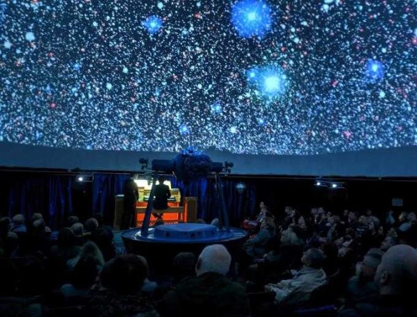 Звездное небо планетарий СПБ
