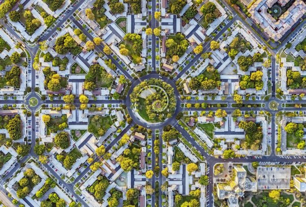 Париж вид из космоса