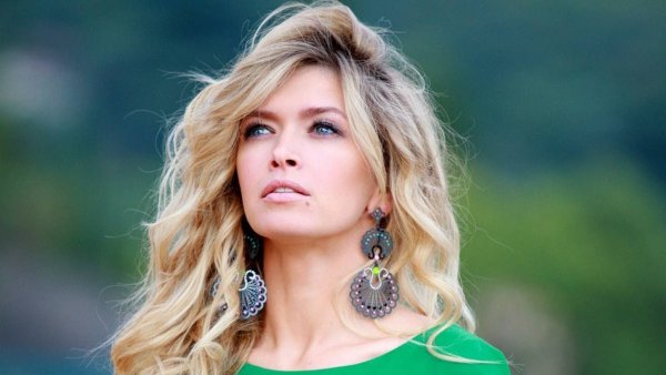 Борисова телеведущая