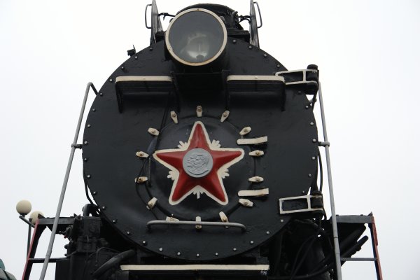 Паровоз лв 18