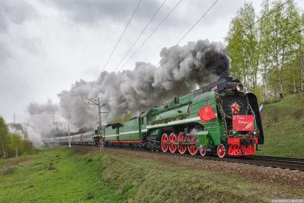 Военный поезд