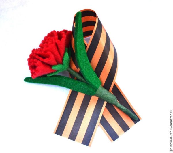 Пусть в этот день умолкнут звуки пусть время бег замедлит свой