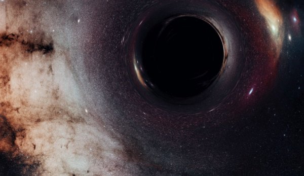 Черная дыра Рейснера-Нордстрема