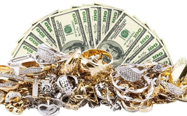 Деньги золото богатство