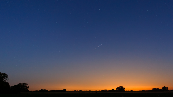 Закатное небо со звездами