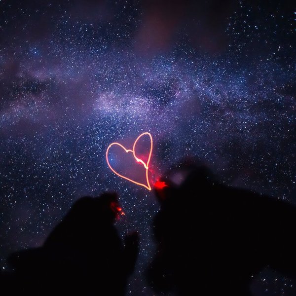 Сердечки ночью