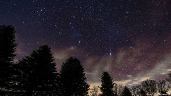 Яркая звезда Сириус