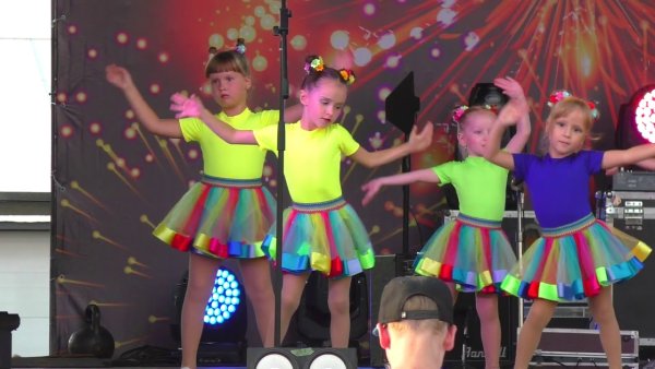 Танец маленькие звезды в детском саду