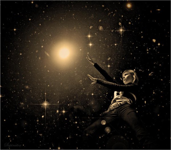 Тянется к звездам