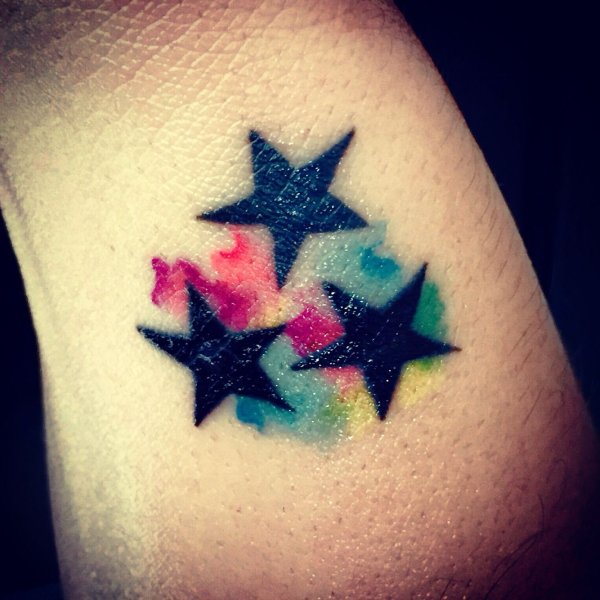 Тату звезды цветные