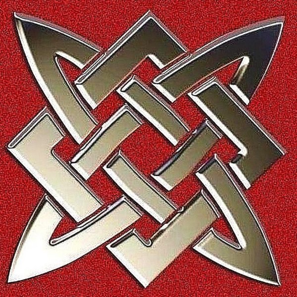 Славянская свастика Сварог