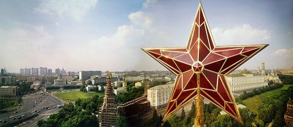Спасская башня Рубиновая звезда