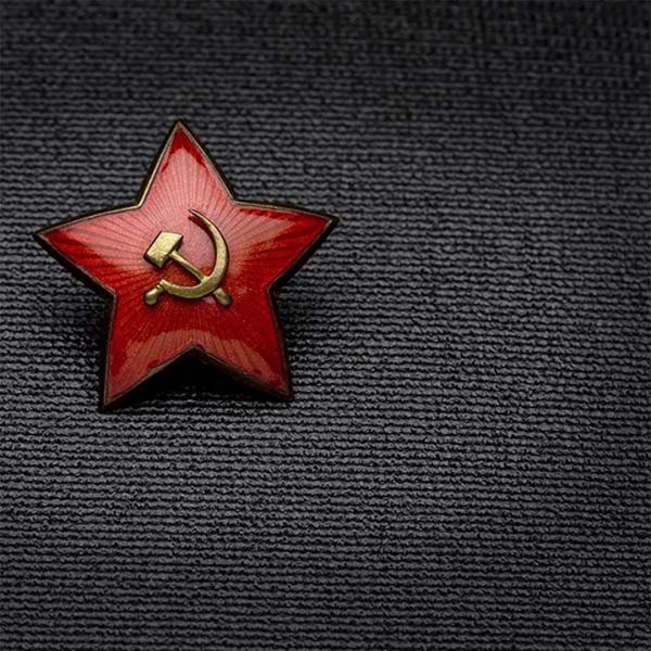 Звезда с георгиевской лентой