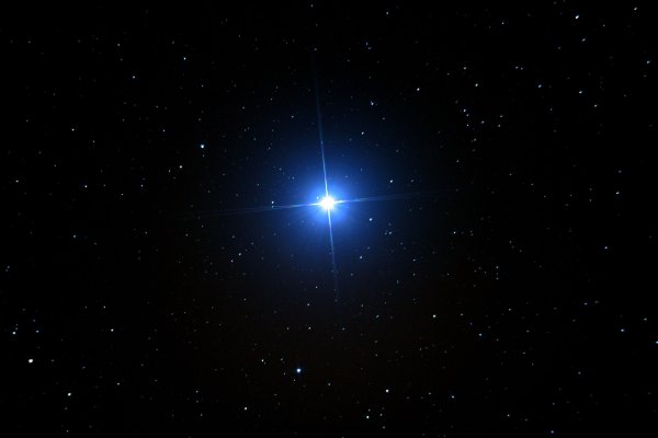 Звезды Вега и Сириус