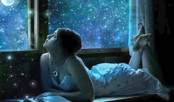 Звездное небо в окне