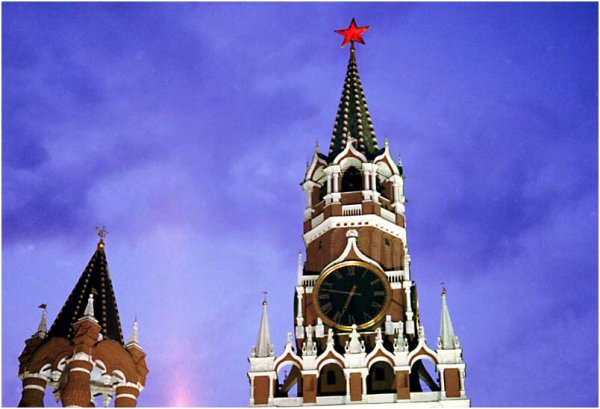 Звезда Спасской башни Кремля