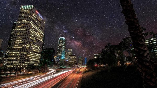 Ночной город звезды