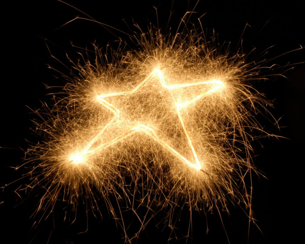 Сияющая звезда