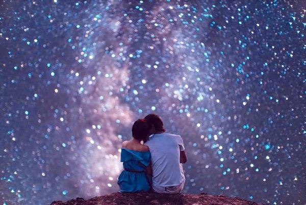 Влюбленные под звездами