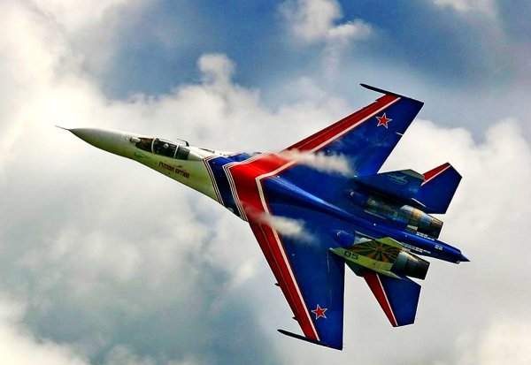 Пилотажная группа черные Рыцари Сингапур