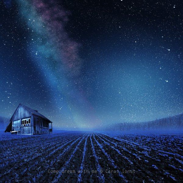 Домик под звездным небом