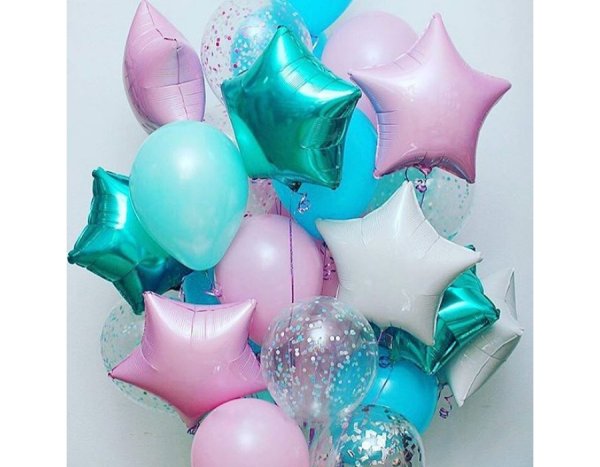 Композиция из шаров в бирюзовом цвете