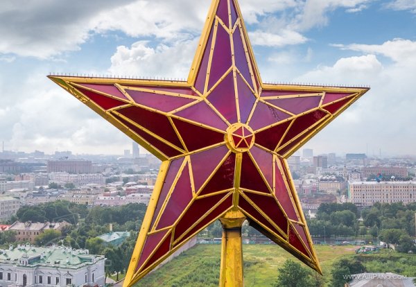 Кремлёвские звёзды Московский Кремль