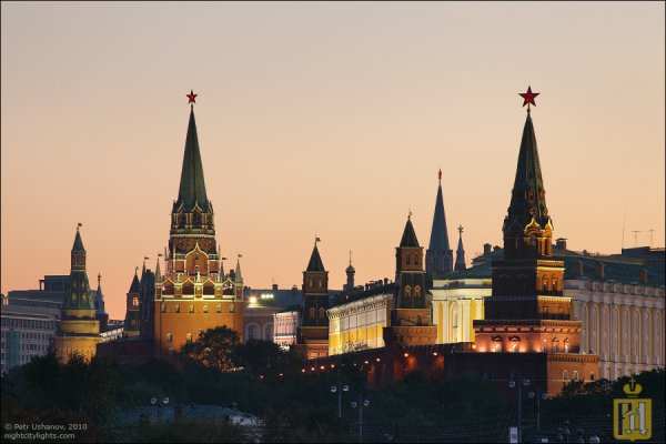 Спасская башня Рубиновая звезда