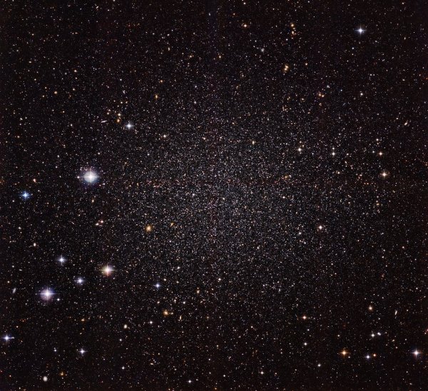 Эмиссионная туманность NGC 2313