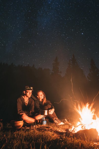 Вечер у костра