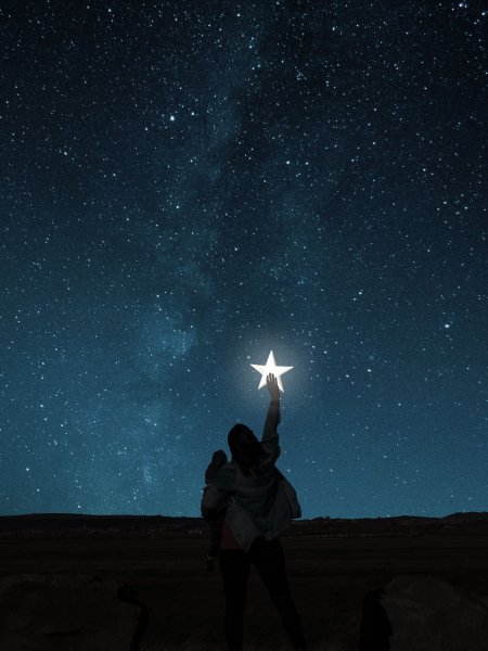 Сердце из звезд на небе