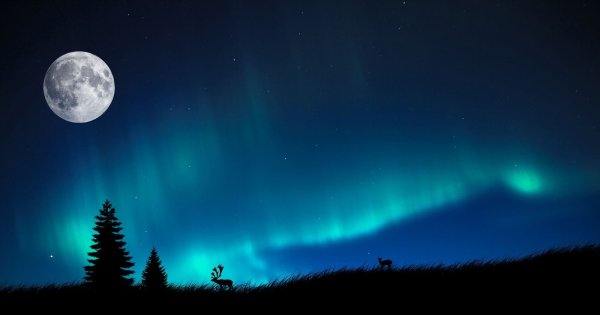 Северное сияние и Луна