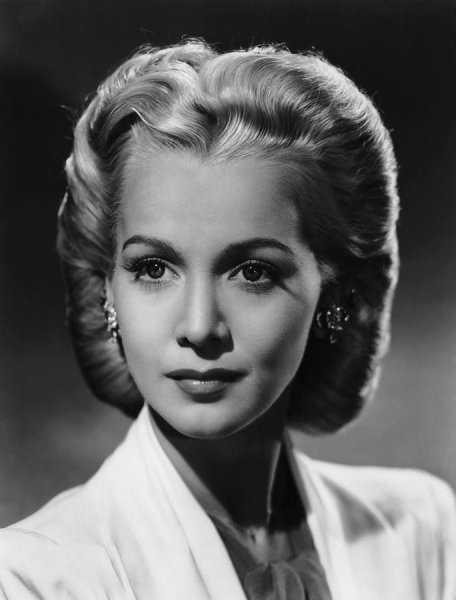 Джанет Блэр