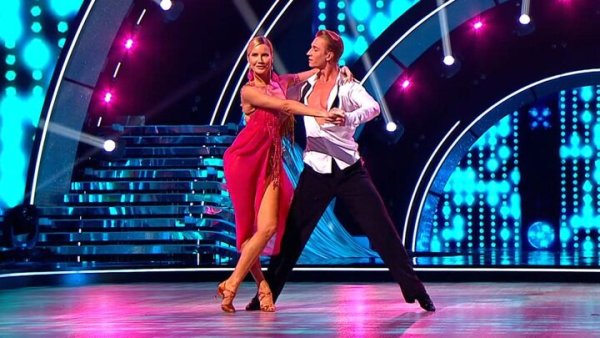 Ангелина Вовк в танце