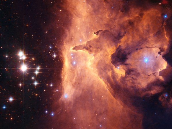 Туманность кошачий глаз Хаббл