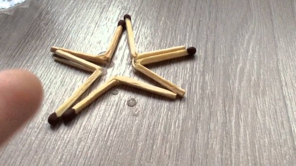 Звезда из спичек