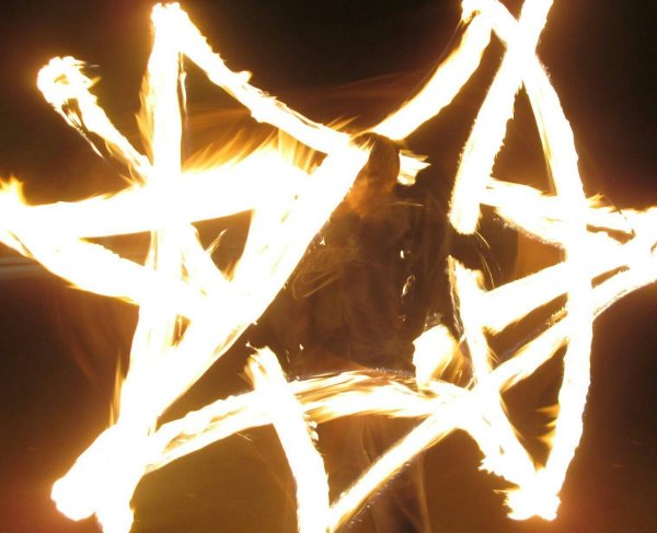 Звезда вечный огонь