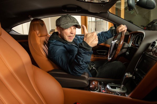 Машина Гарика Сукачева Бентли