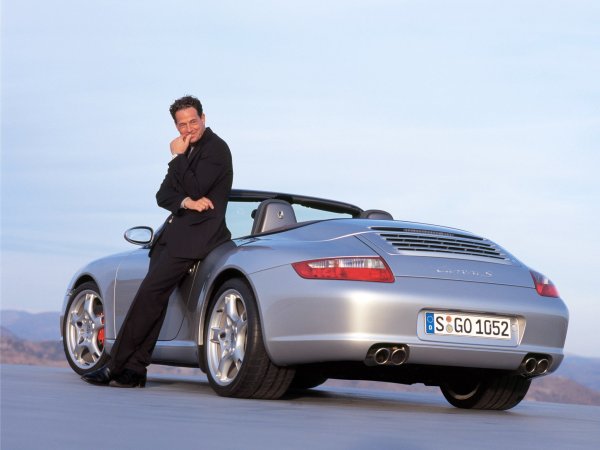 Бугатти Вейрон в золоте