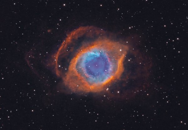 Красная переменная звезда v838 Monocerotis