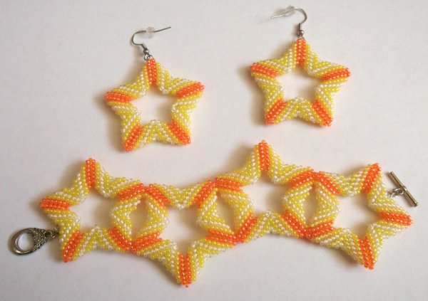 Звездочка из бисера